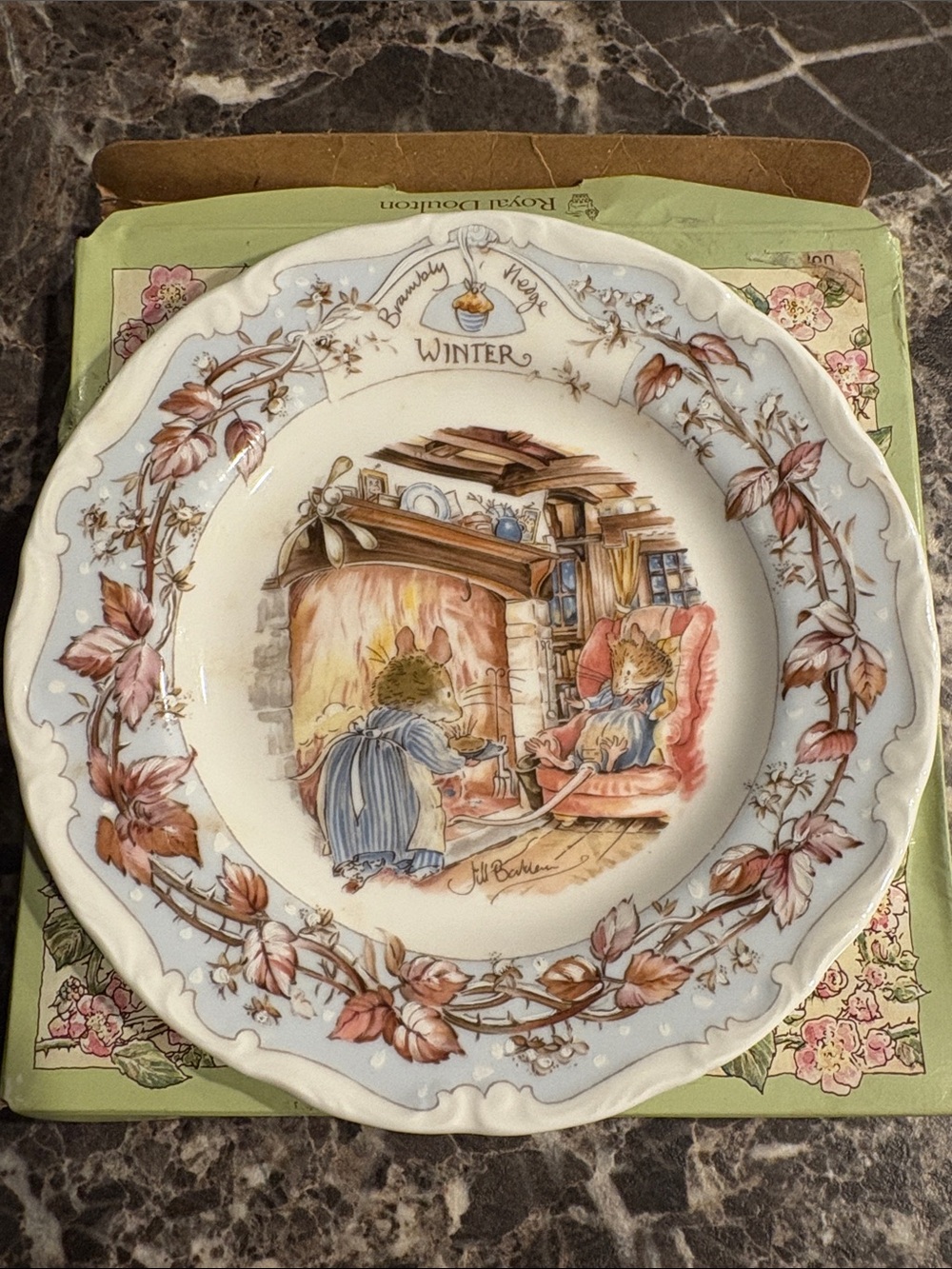 1994 Royal Doulton Brambly Hedge Tea Plate Whimsical Cozy Winter Scene